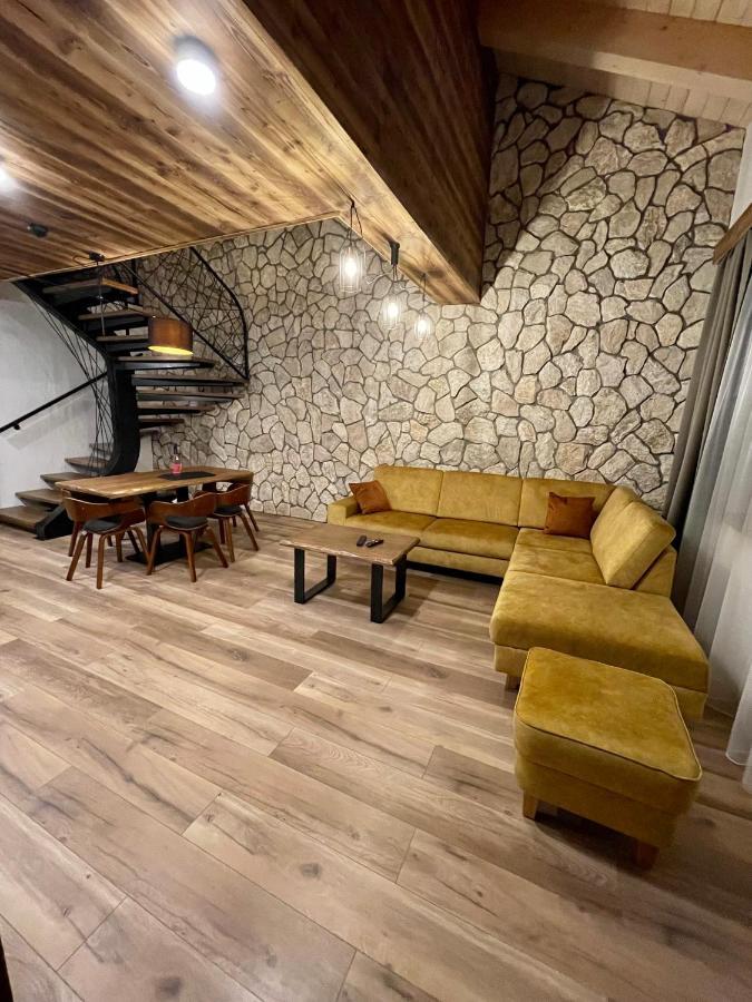 Apartmany Demaenovka เดมานอฟสกา โดลินา ภายนอก รูปภาพ
