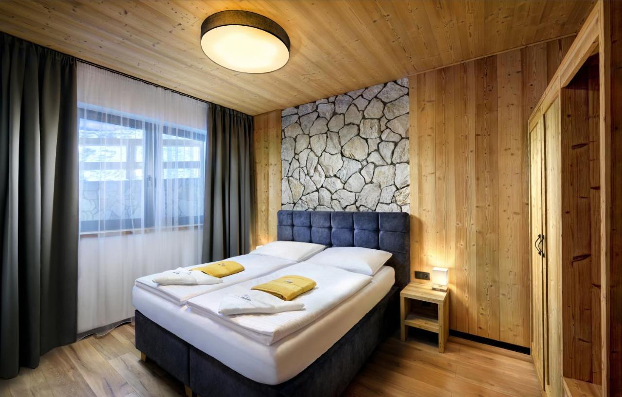 Apartmany Demaenovka เดมานอฟสกา โดลินา ภายนอก รูปภาพ