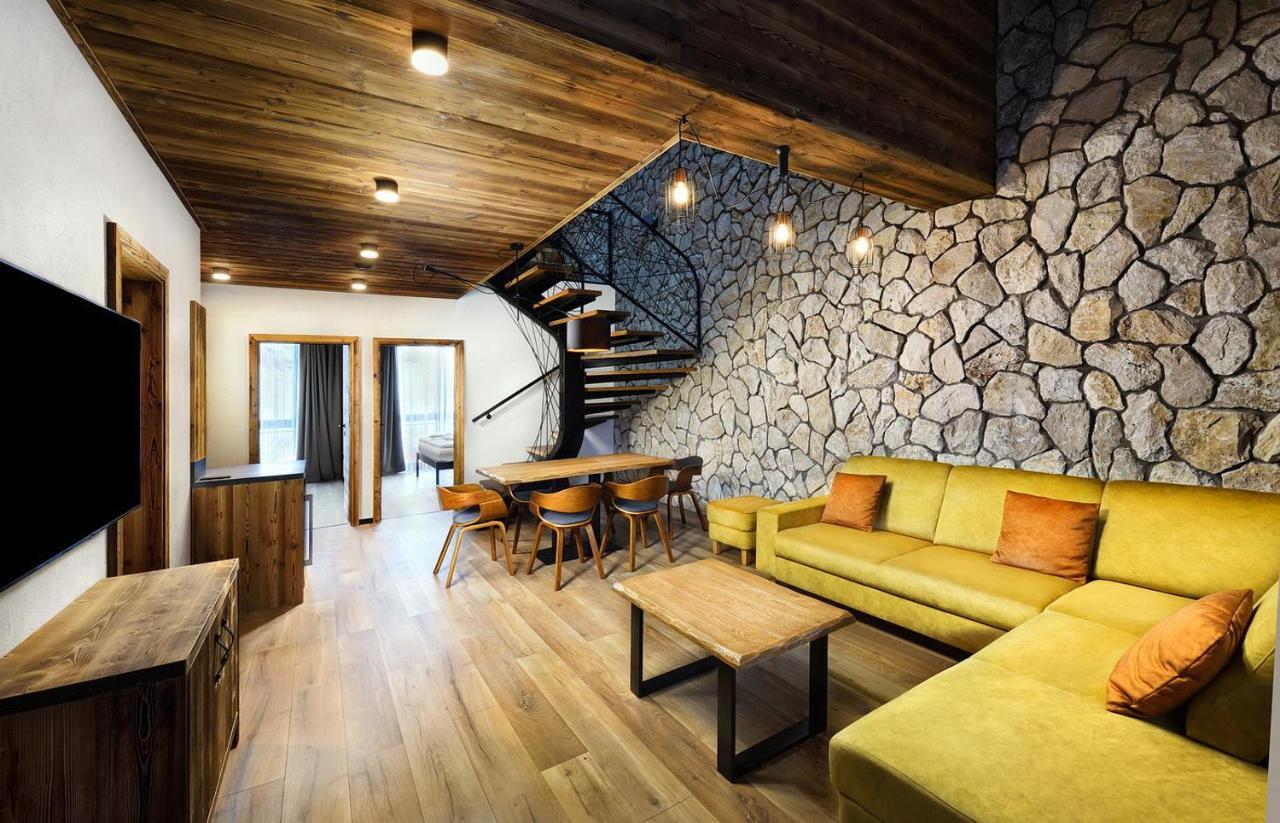 Apartmany Demaenovka เดมานอฟสกา โดลินา ภายนอก รูปภาพ
