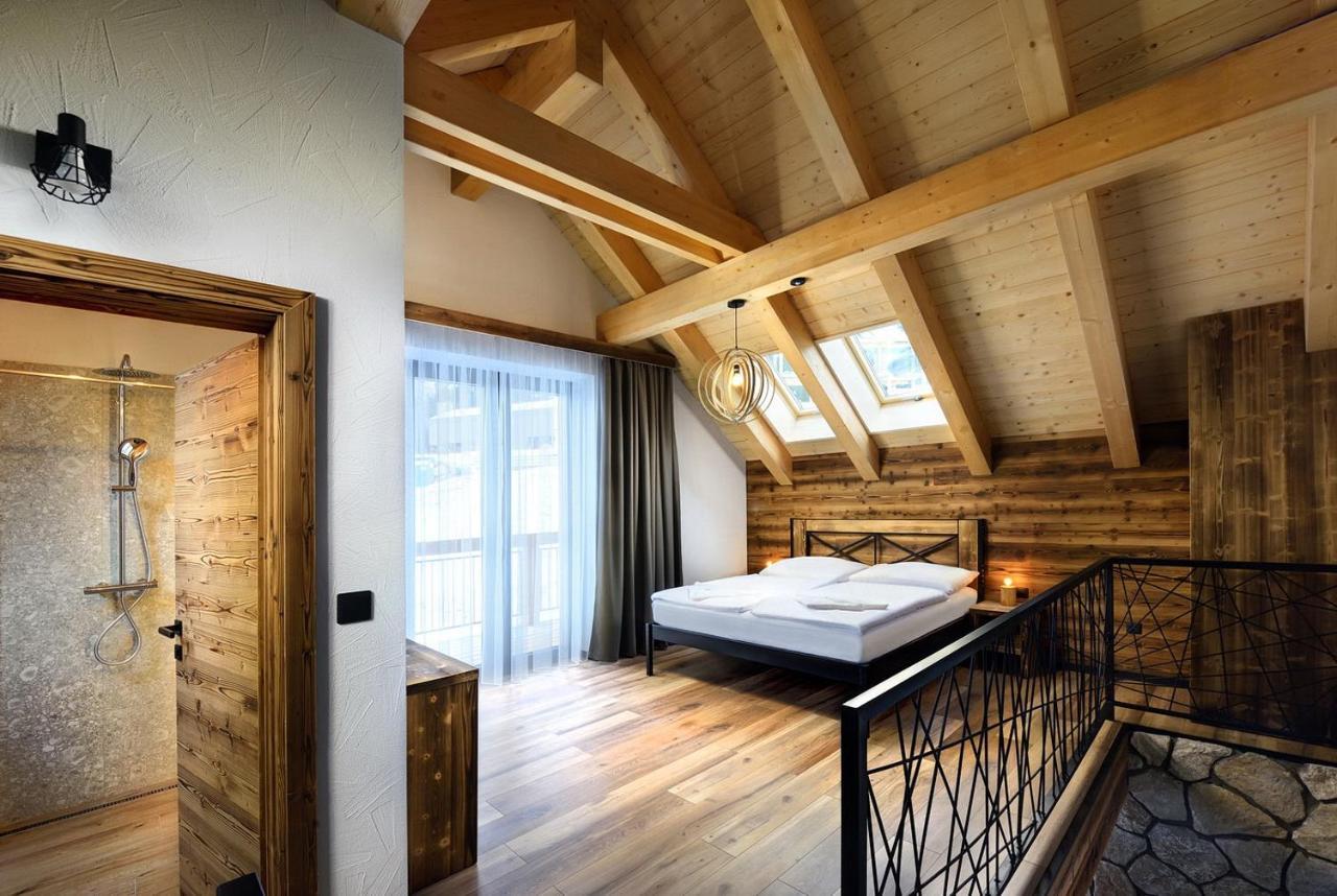 Apartmany Demaenovka เดมานอฟสกา โดลินา ภายนอก รูปภาพ