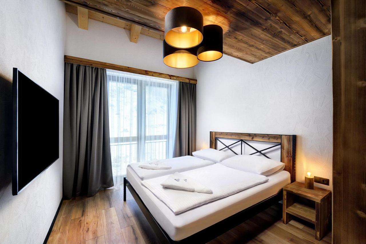 Apartmany Demaenovka เดมานอฟสกา โดลินา ภายนอก รูปภาพ