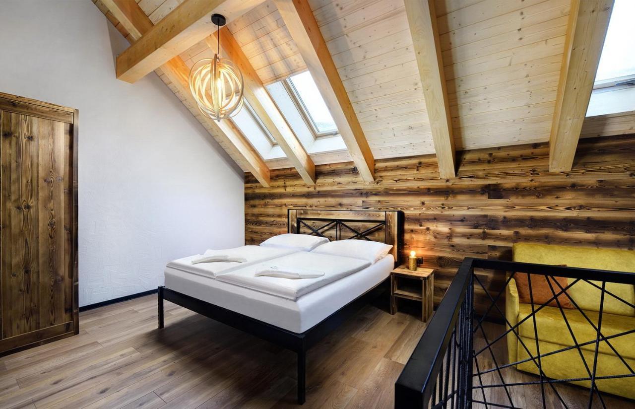 Apartmany Demaenovka เดมานอฟสกา โดลินา ภายนอก รูปภาพ
