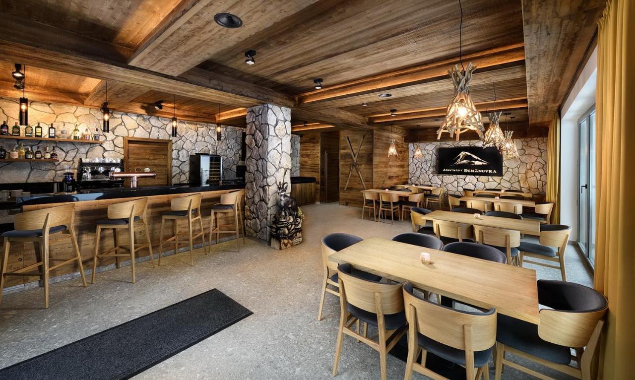 Apartmany Demaenovka เดมานอฟสกา โดลินา ภายนอก รูปภาพ